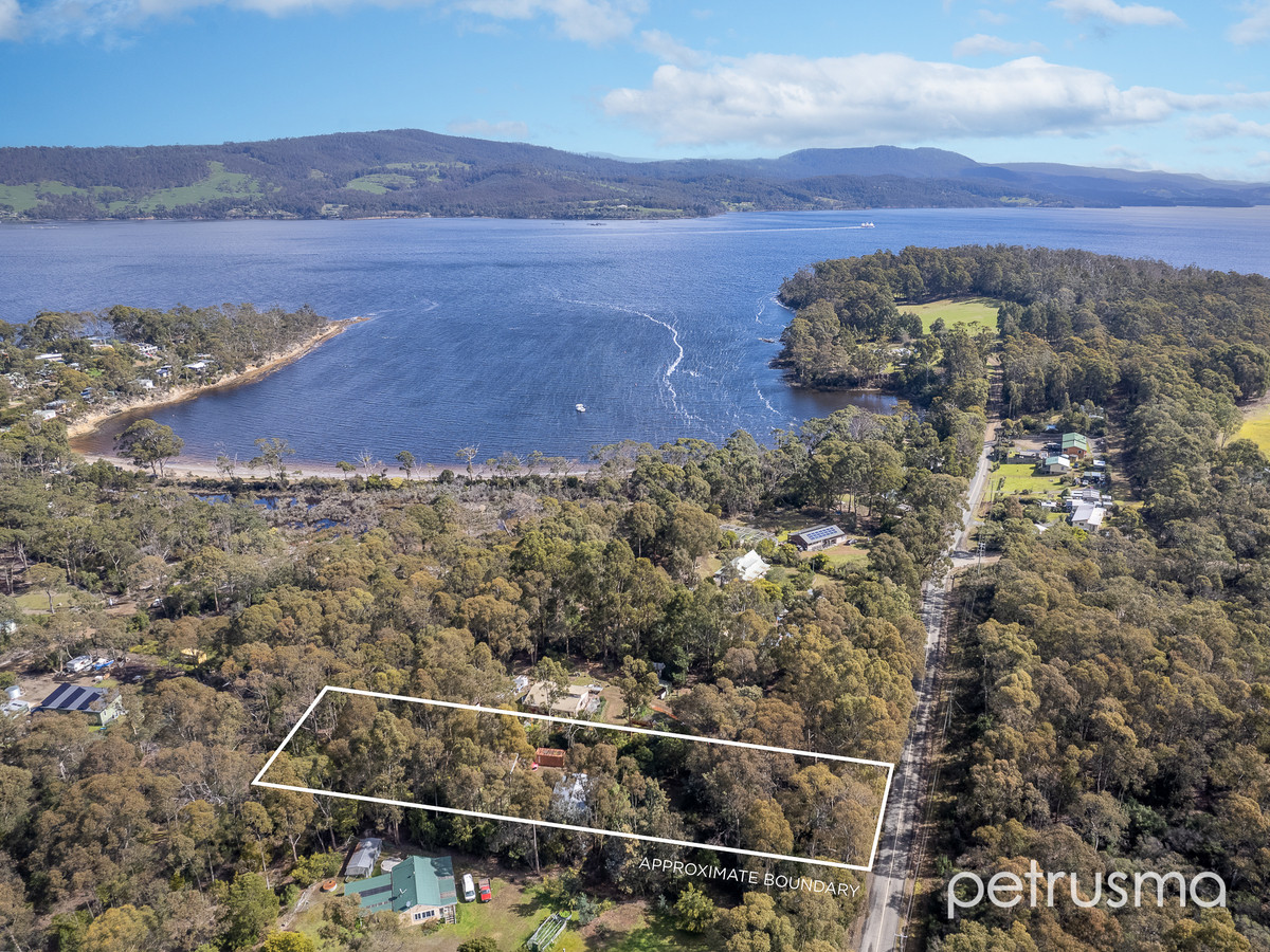 383 RANDALLS BAY RD, EGGS AND BACON BAY TAS 7112, 0房, 0浴, House