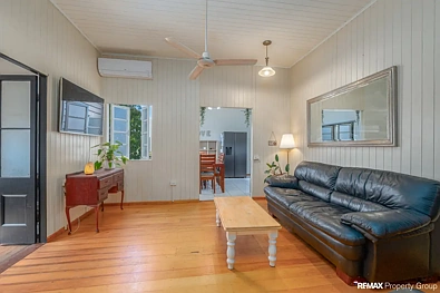 15 Bridge Street, Kilkivan, QLD 4600, 4房, 2浴, House