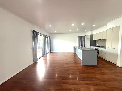 102 Duncombe Park Way, Deer Park, VIC 3023, 4房, 2浴, House