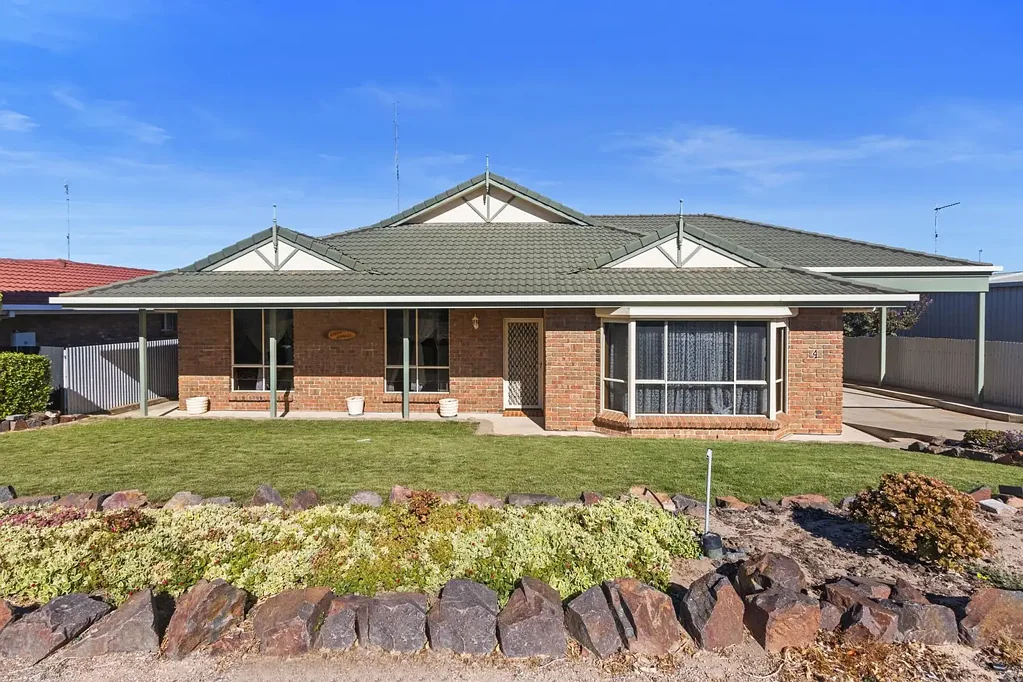 4 Furner Crescent, Port Hughes, SA 5558