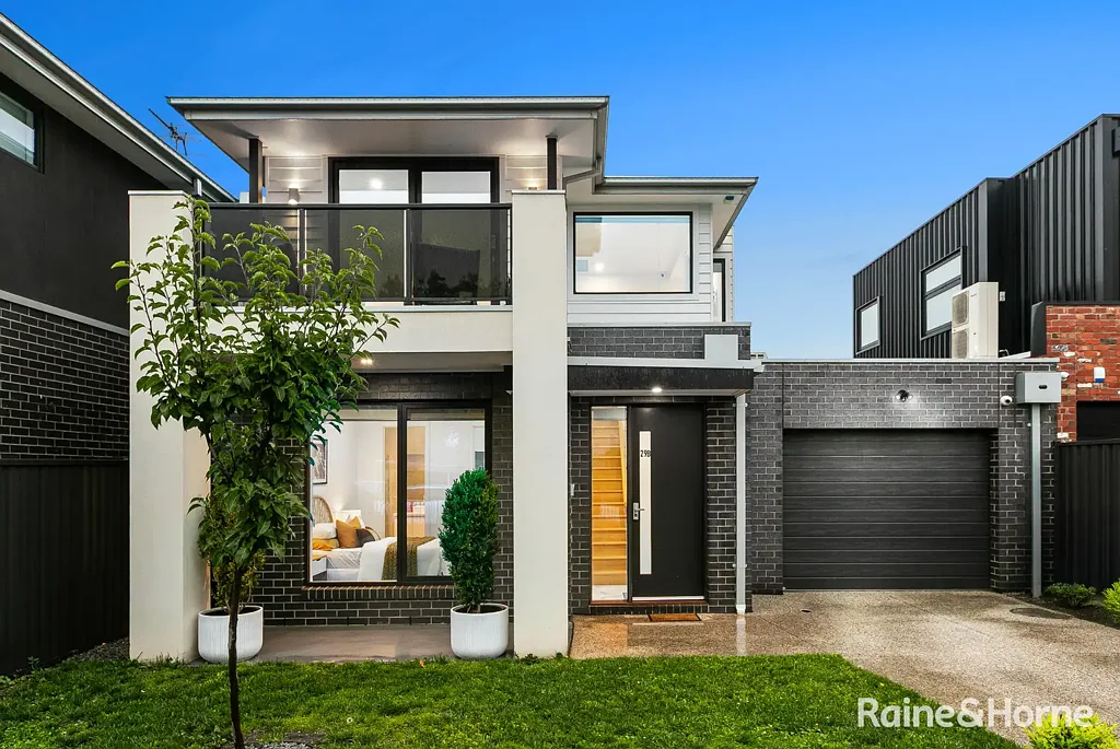 Altona North 3Zimmer Designed for Growing Families. Space, Comfort & Flexibility