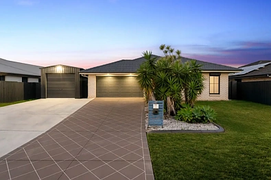 Caboolture 4Habitaciones Space, Comfort & Lifestyle in Prestigious Central Lakes
