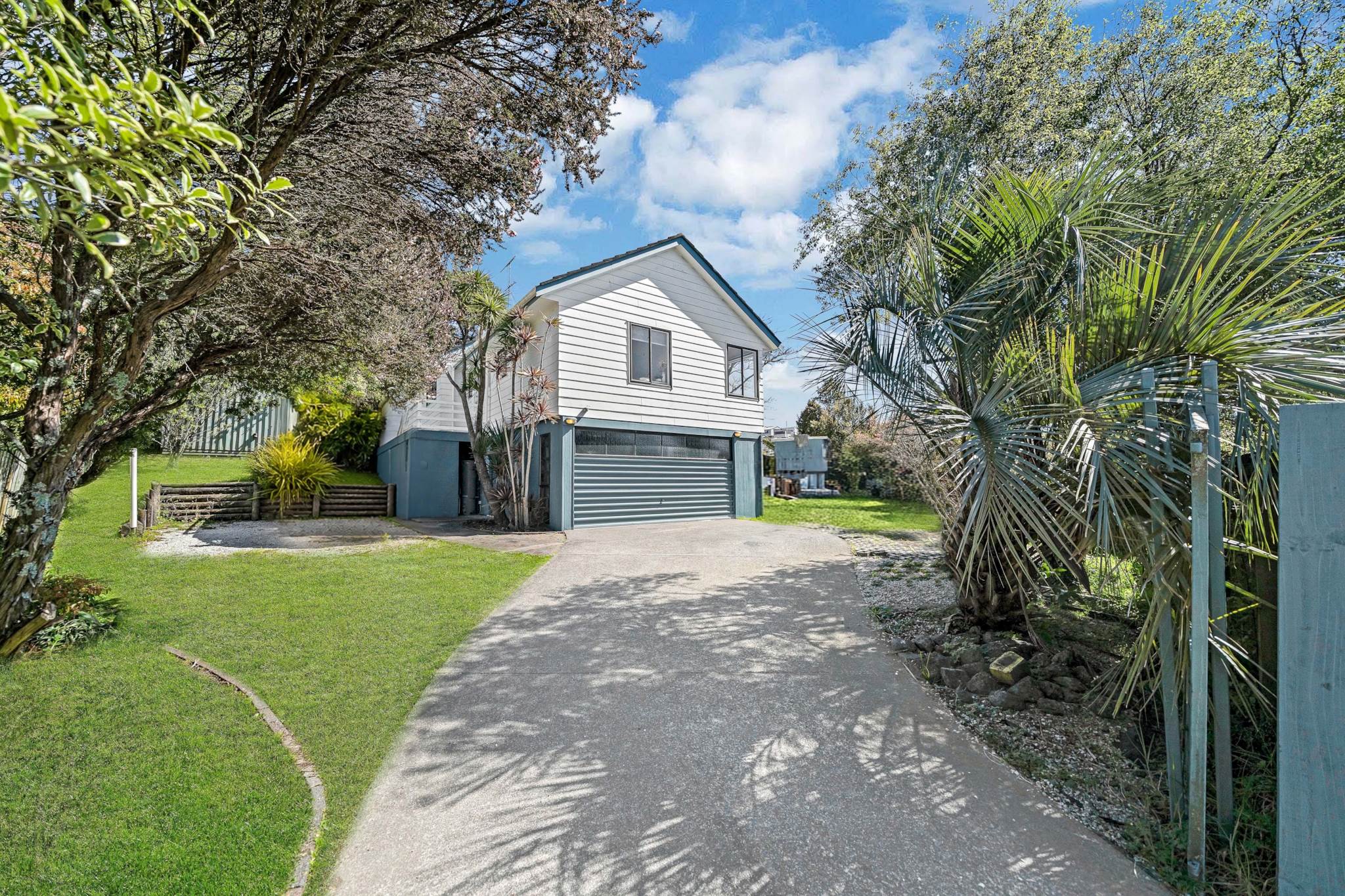 31 Weetman Drive, Browns Bay, photo 1