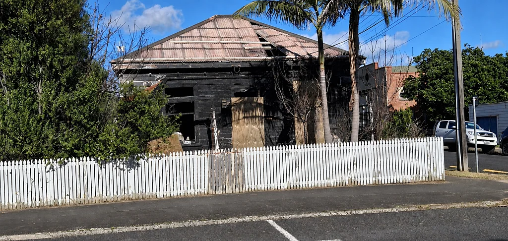 Thames  Fire damaged - Urgent action required