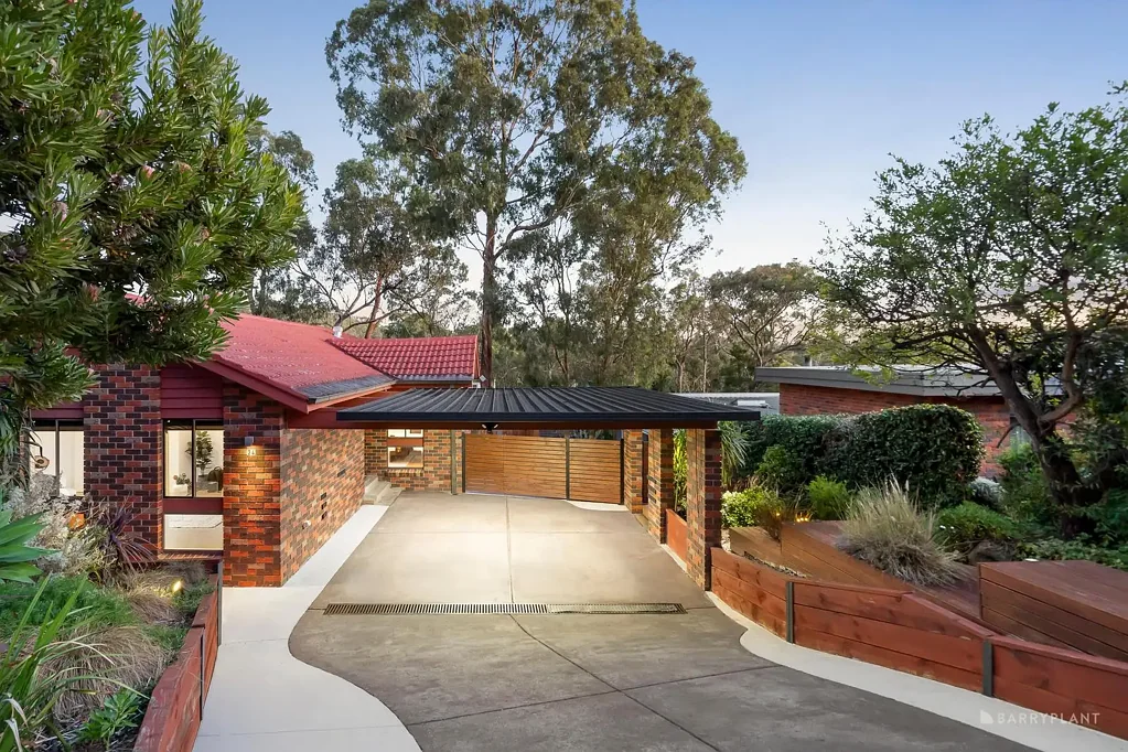 24 Christine Avenue, Eltham, VIC 3095
