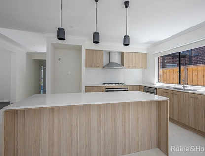 13 Bouquet Circuit, Diggers Rest, VIC 3427, 4 habitaciones, 2 baños, House