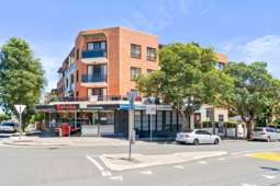8/35 Harrow Road, Auburn