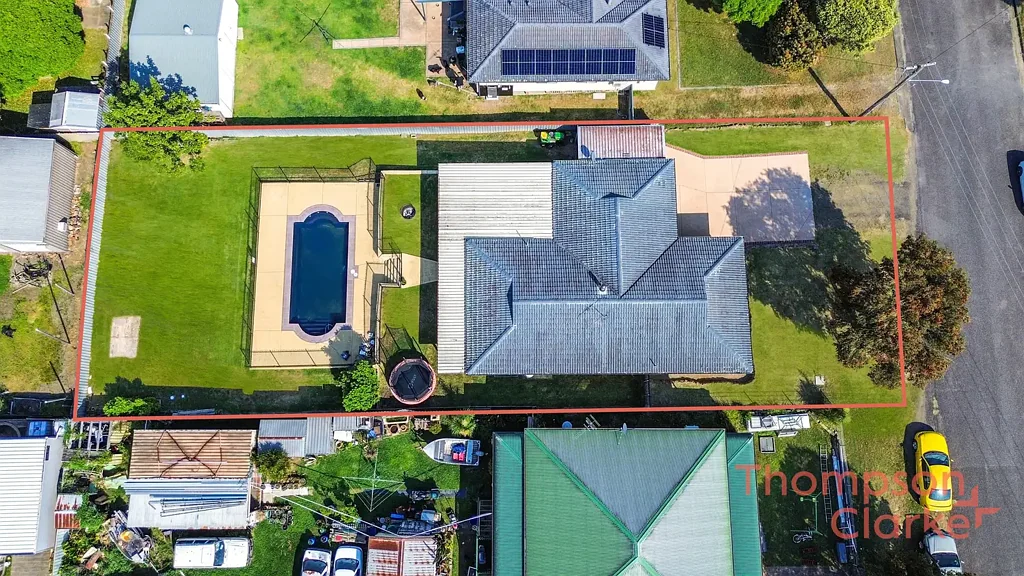 East Branxton 3 Slaapkamer STUNNING RENOVATED HOME WITH POOL & ENTERTAINER’S LIFESTYLE