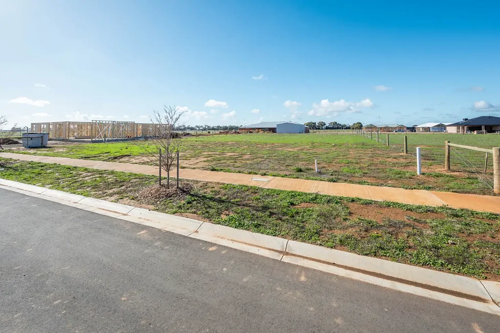 Tatura Half-Acre Opportunity in Sought-After Tatura Waters Estate