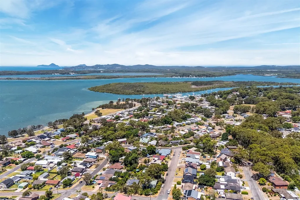 11 Shearman Avenue, Lemon Tree Passage, NSW 2319