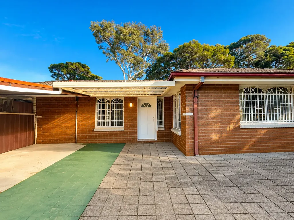 Spacious Three-Bedroom Villa in a Convenient Cabramatta Location