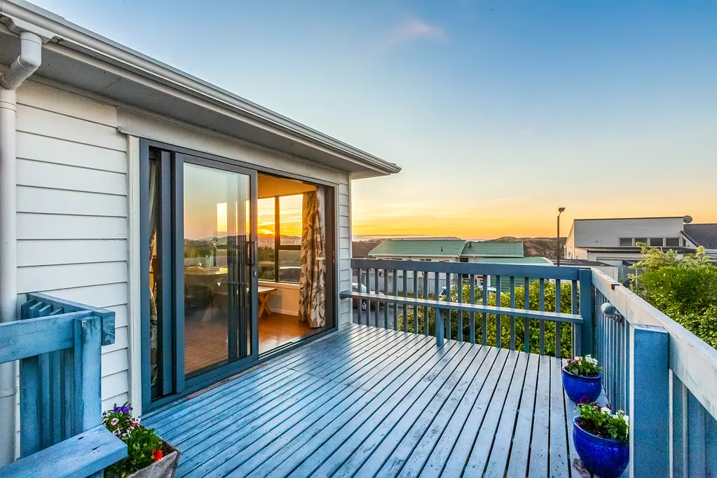 6 Ettrick Grove, Papakowhai, Porirua, Wellington