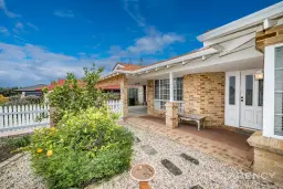 6 Clovelly Mews, Mindarie