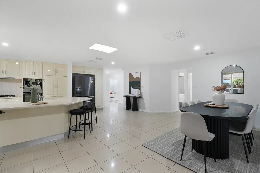 12 Christine Circuit, Craigmore, SA 5114