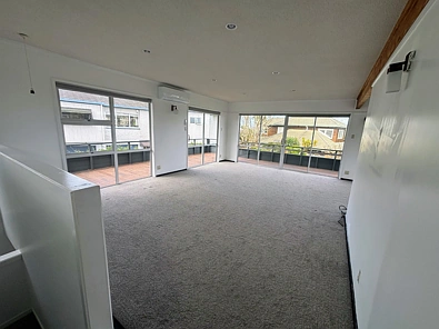 198 Clovelly Road, Bucklands Beach - 4 bedrooms 2 bathrooms