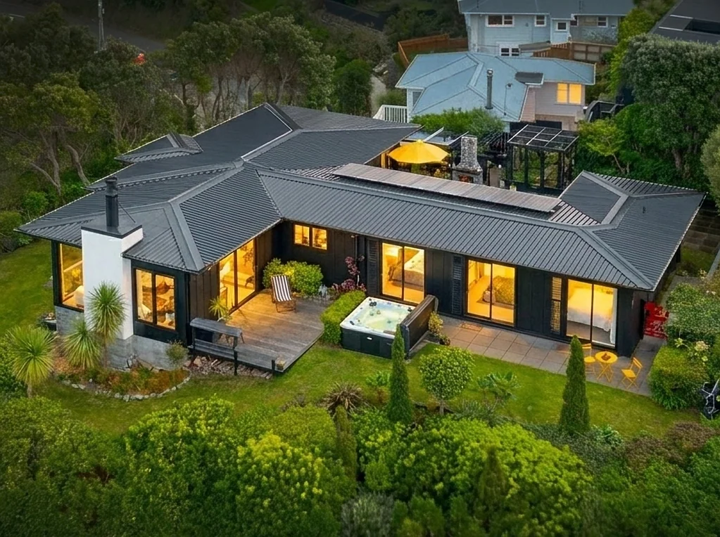 Roseneath 4部屋 MID-CENTURY SOUL. MODERN LIVING. UNMATCHED VIEWS.