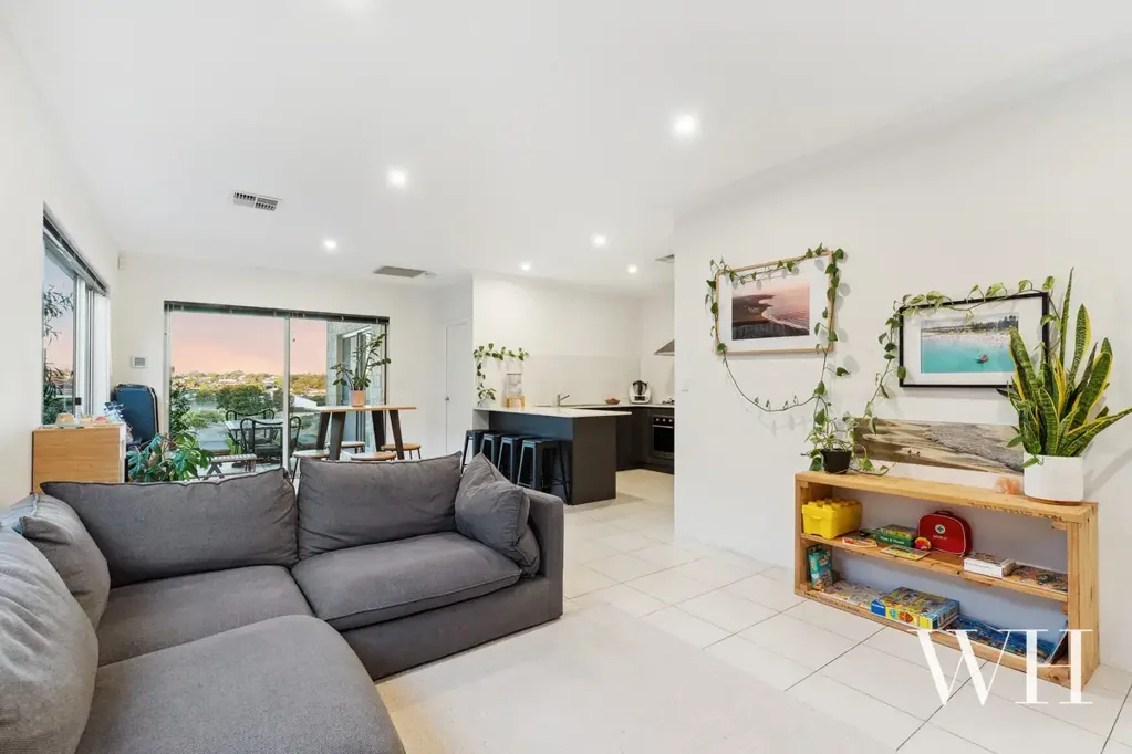 51 Longford Road, Beaconsfield, WA 6162