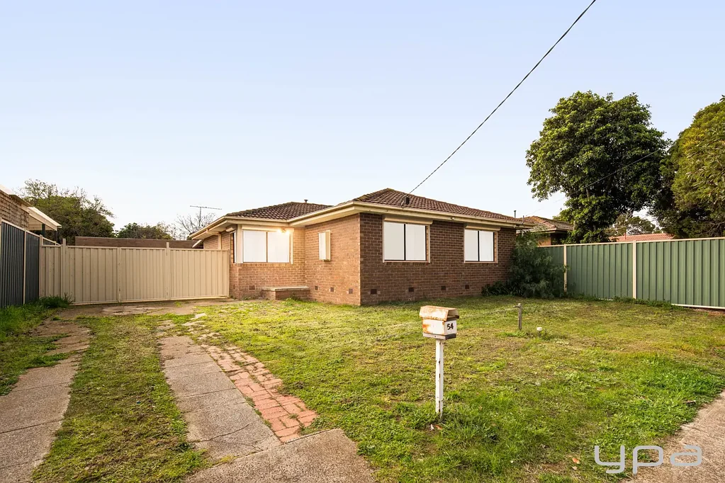 Werribee 3Phòng ngủ EXCEPTIONAL WERRIBEE OPPORTUNITY WITH ENDLESS POTENTIAL!