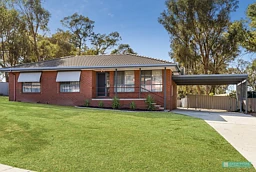 7 Lukin Cres, Kangaroo Flat