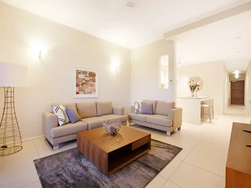 MODERN & CONVENIENT STUART PARK LIVING