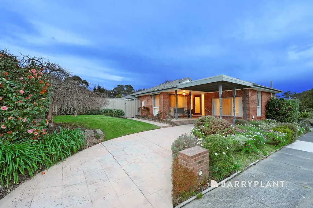 Knoxfield 4房 家庭灵活空间，卓越娱乐享受 Family Flexibility with Exceptional Entertaining Appeal