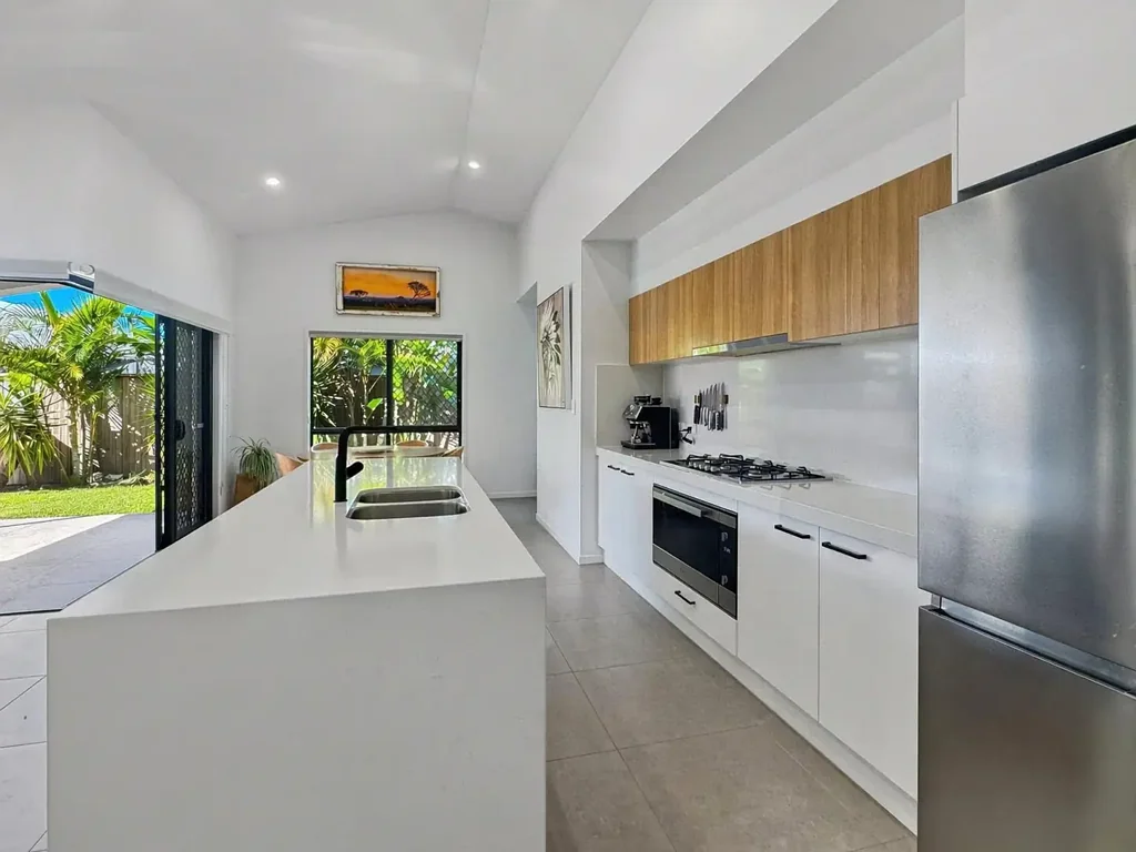 Nirimba 4Kwarto Stunning entry-level home packed with upgrades