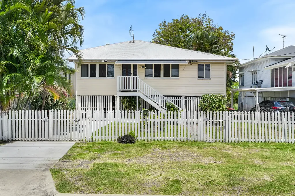Well-Presented Four-Bedroom Home in the Heart of Wandal