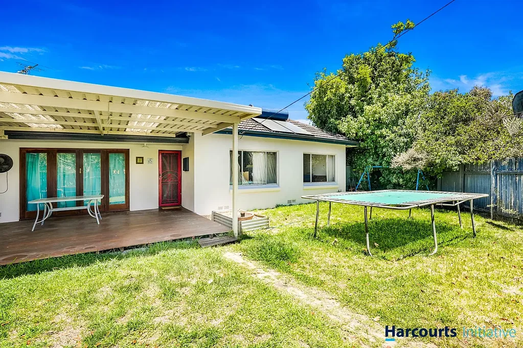 15 Surrey Street, Dianella, WA 6059