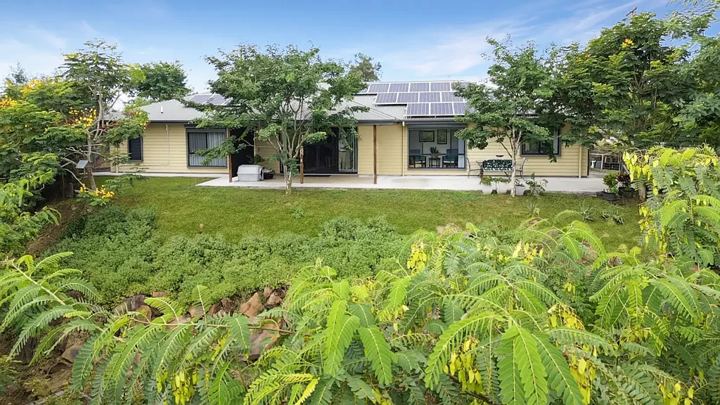 Kooralbyn 4 Bedroom A Breath of Fresh Air for Family Living