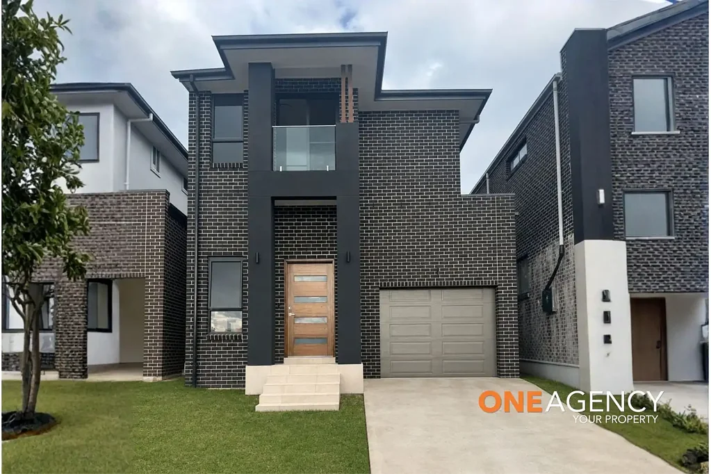 For Rent - 4 Bedrooms Brand New Home in Grantham Farm