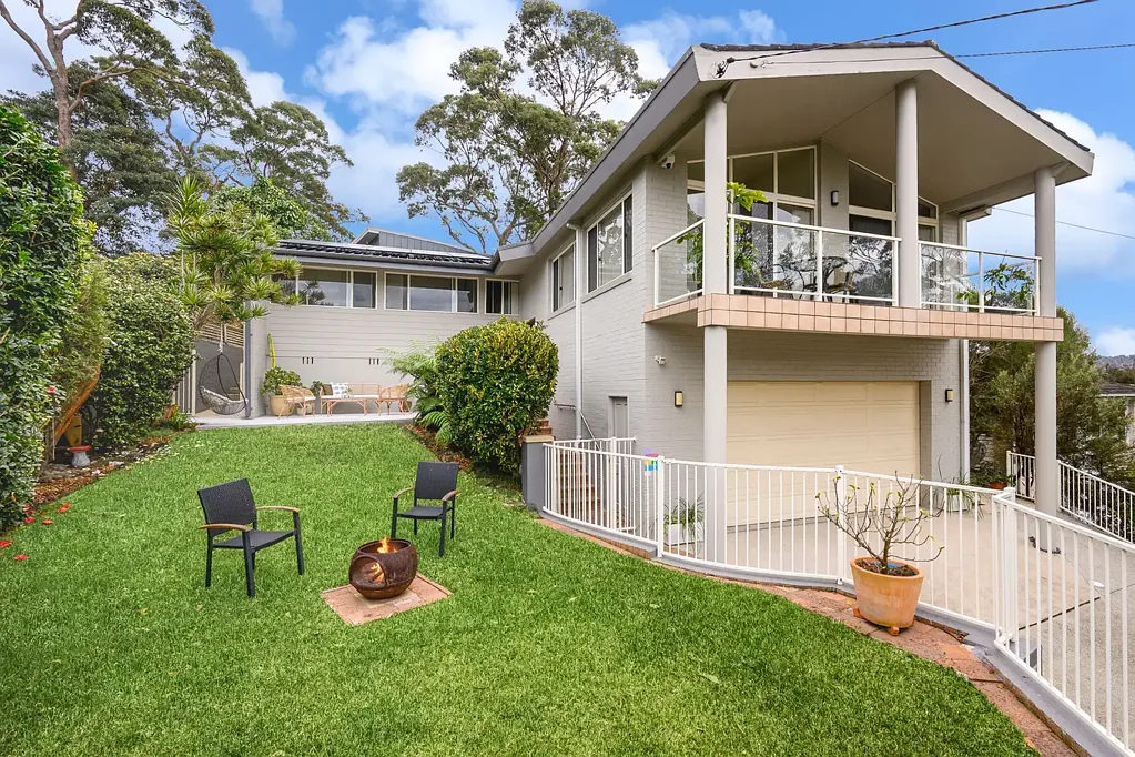 Wheeler Heights 5房 宽敞家庭生活，多重起居区与卓越娱乐空间 Spacious Family Living with Multiple Living Zones & Exceptional Entertaining