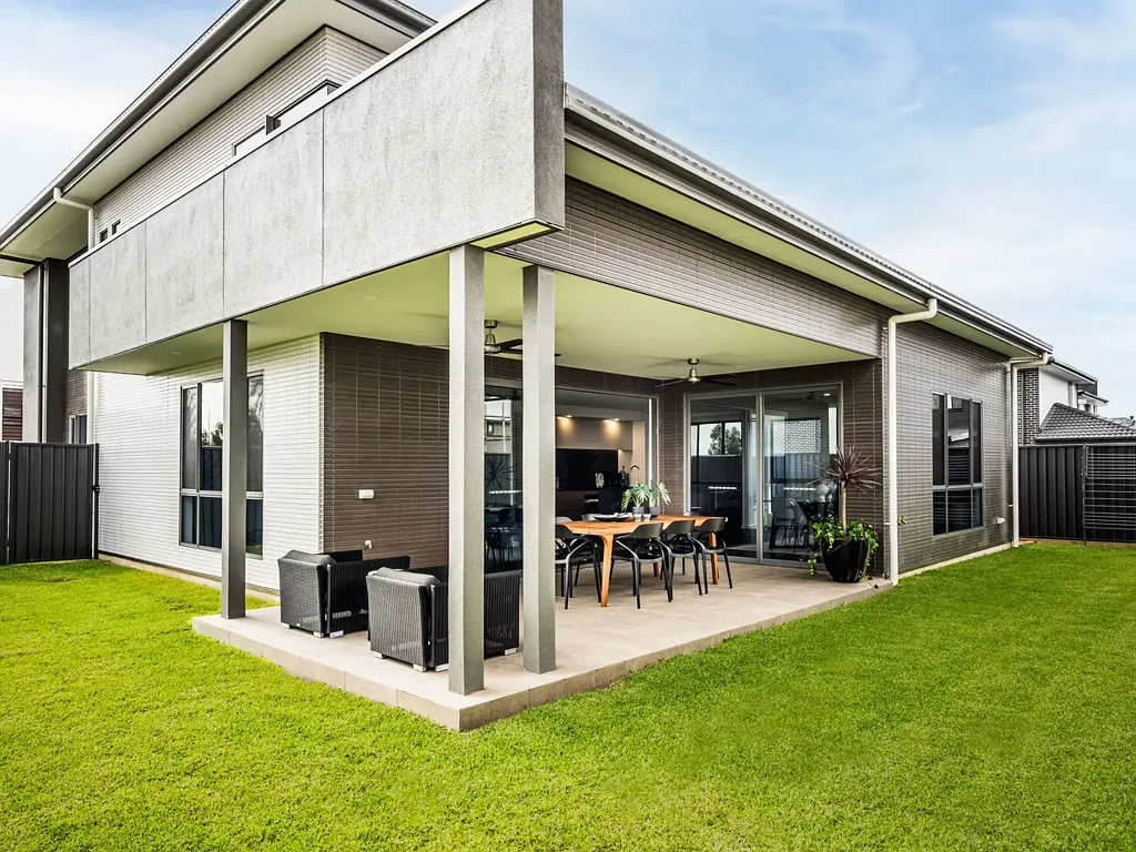 Melonba 4 Bedroom Brand New Luxury Home at Prime Location