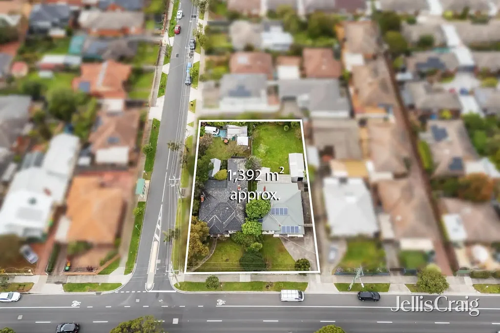 Carnegie 7部屋 A rare parkside development opportunity
