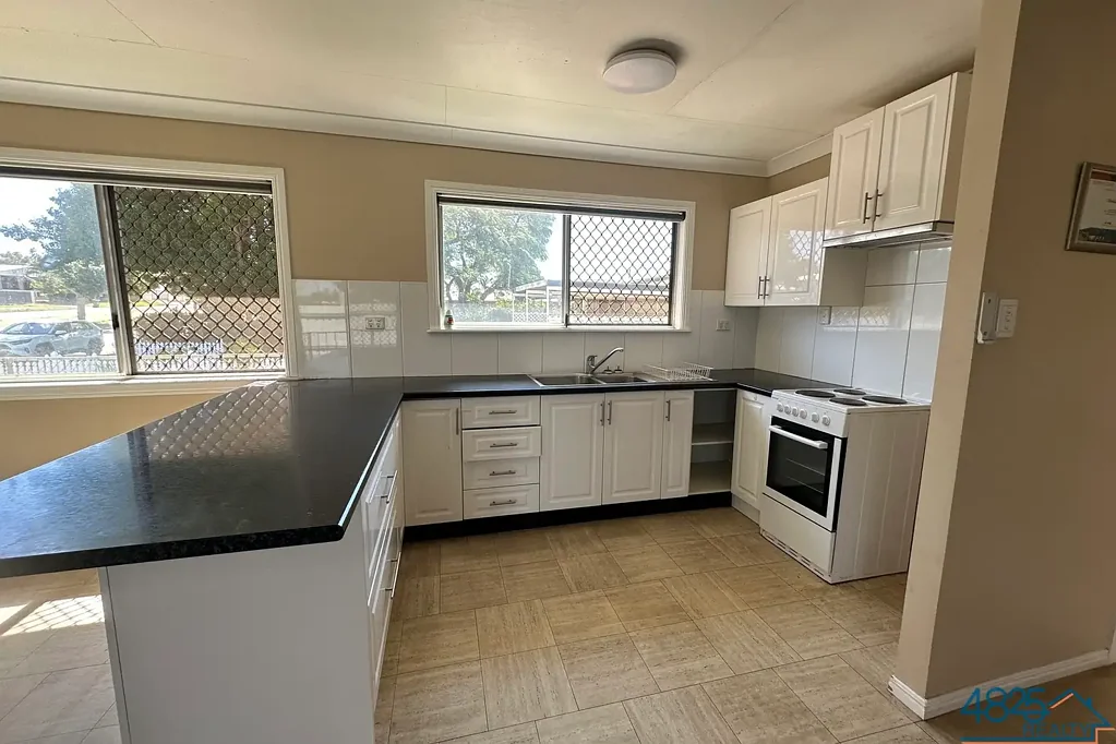 Modern 3 bedroom House