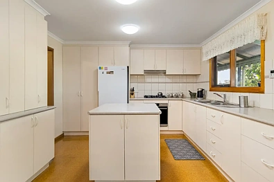 53 Sobeys Road, Napoleons, VIC 3352, 3 slaapkamers, 1 badkamers, House