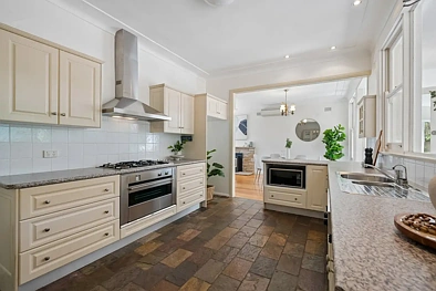 30 Bouvardia Street, Asquith, NSW 2077, 4 chambres, 2 salles de bain, House