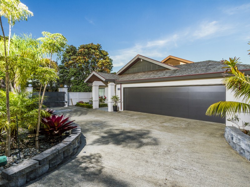 2 Seacliffe Avenue, Belmont, Auckland - North Shore, 5 habitaciones, 0 baños