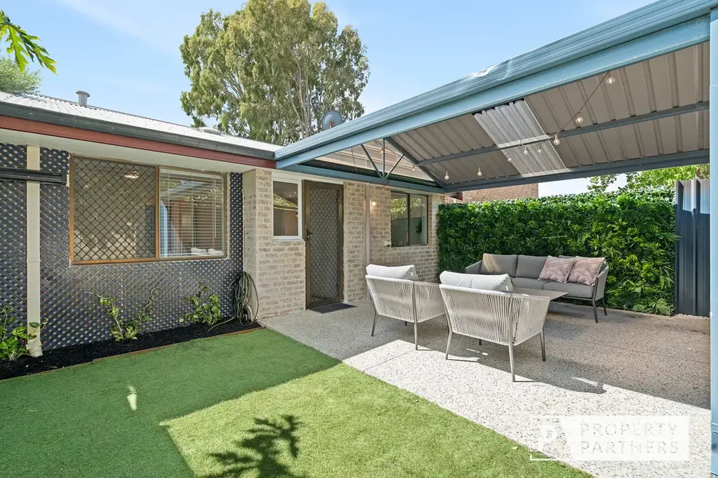 12/16 Dover Road, Scarborough, WA 6019