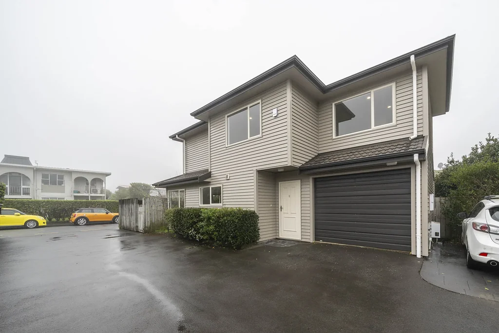 Johnsonville 3 Bedroom JOHNSONVILLE CENTRAL!