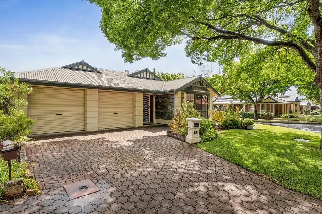 12 Claremont Avenue, Oakden, SA 5086