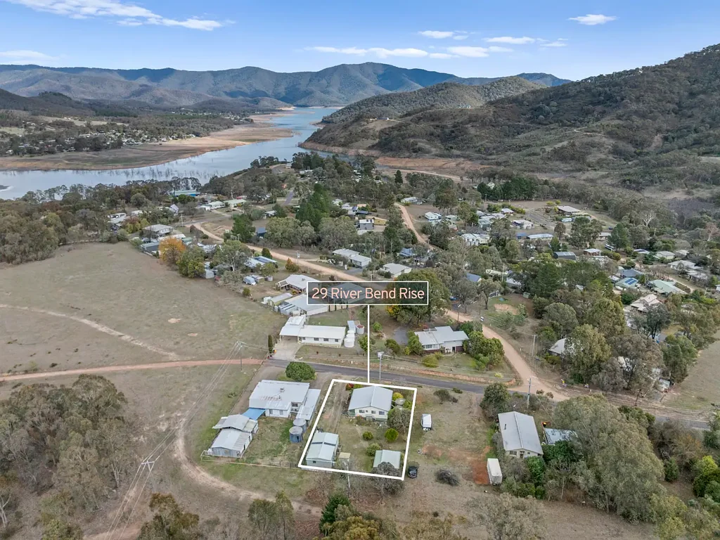 Macs Cove 2Kwarto Charming Cottage Retreat with Room to Grow