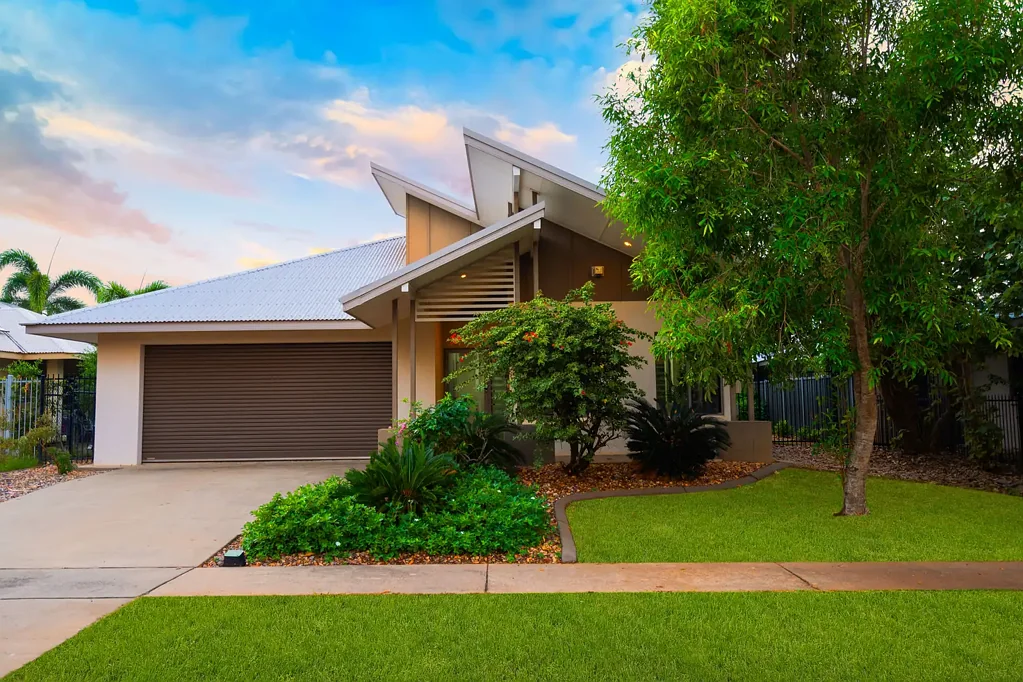 Muirhead 4房  Immaculate Family Living in the Heart of Muirhead!