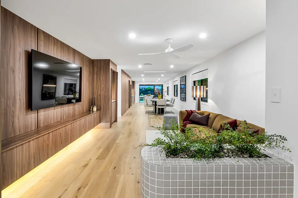 20 Allspice Drive, Ashmore, QLD 4214