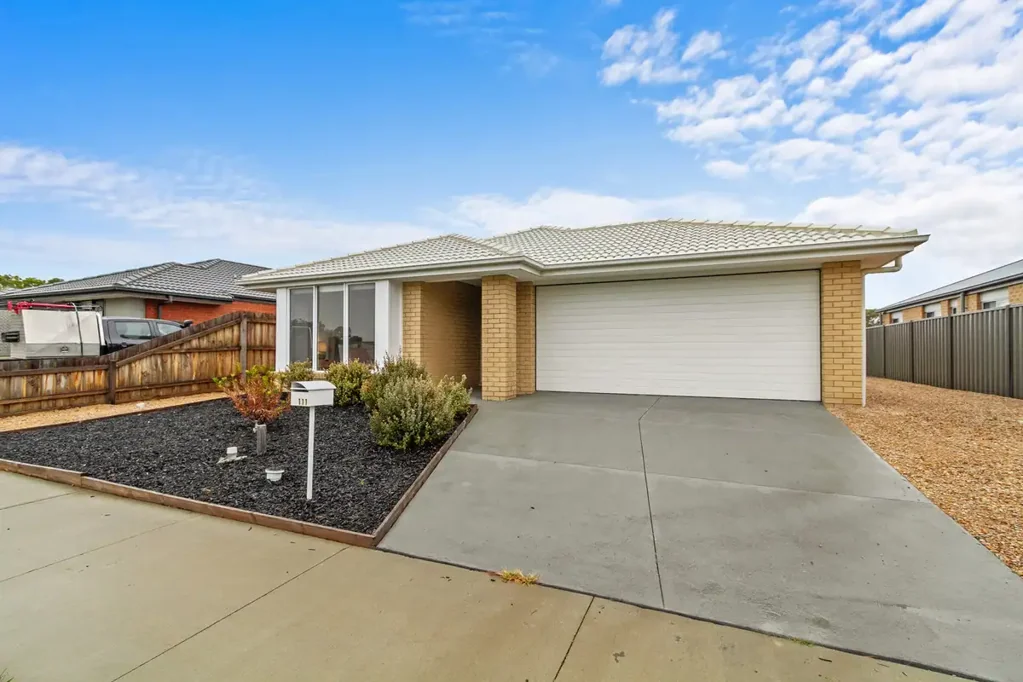 111 Lee Street, Stratford, VIC 3862