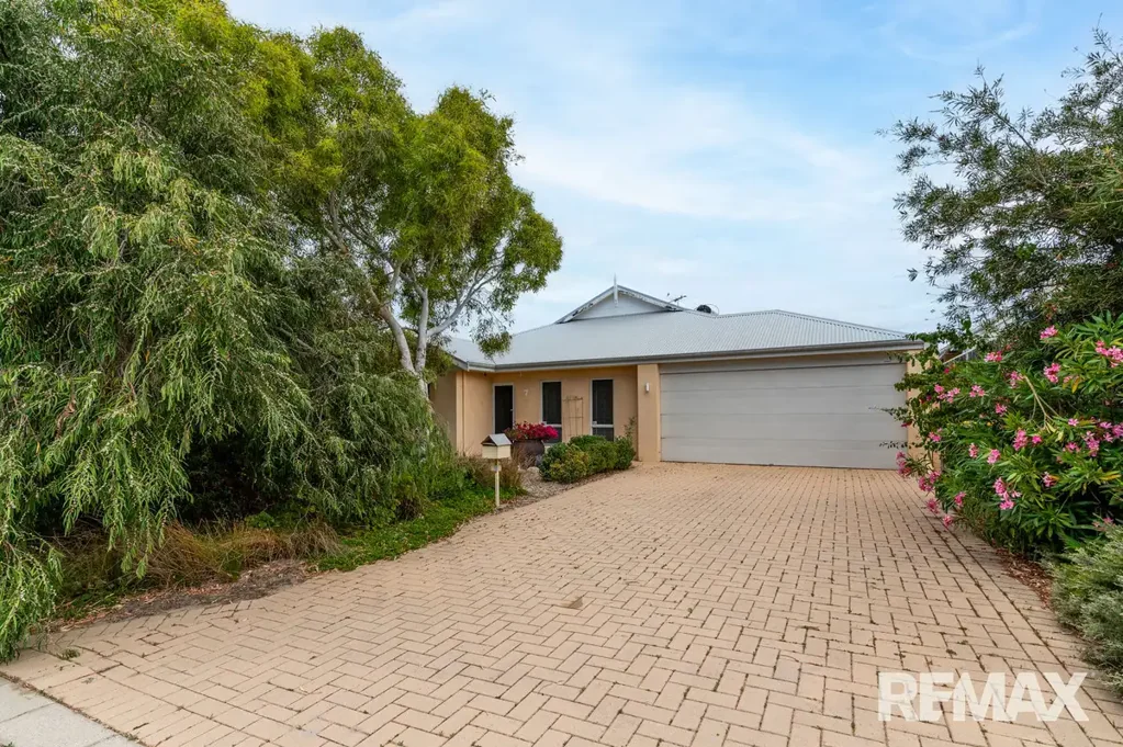 7 Parkbeach Street, Yanchep, WA 6035
