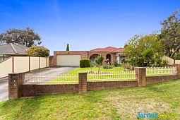 2 Swiss Court, Endeavour Hills