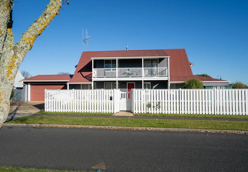 Cambridge 5બેડરૂમ Spacious 5-Bedroom, 2-Living Retreat