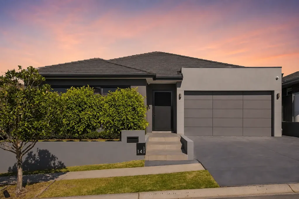 Gregory Hills 4chambre Custom Built, Quality Living!