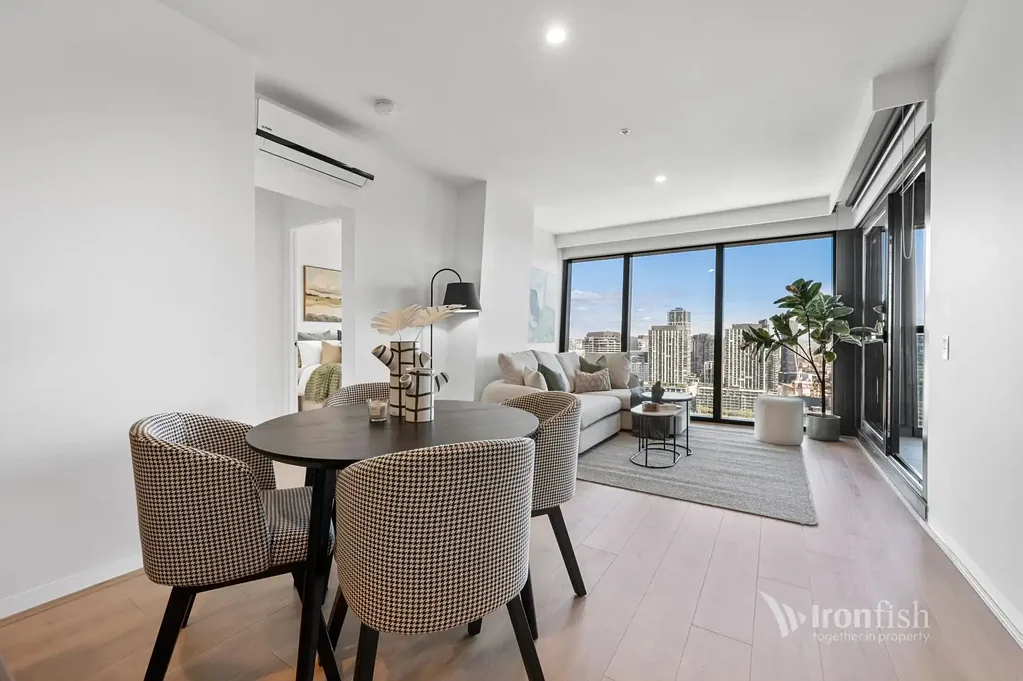 2802/8 Pearl River Road, Docklands, VIC 3008