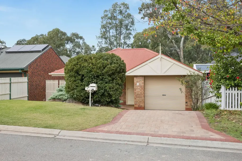 11 De Pledge Court, Wynn Vale, SA 5127